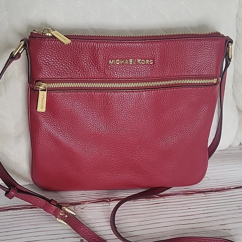 MICHAEL Michael Kors Red Leather Crossbody Bag